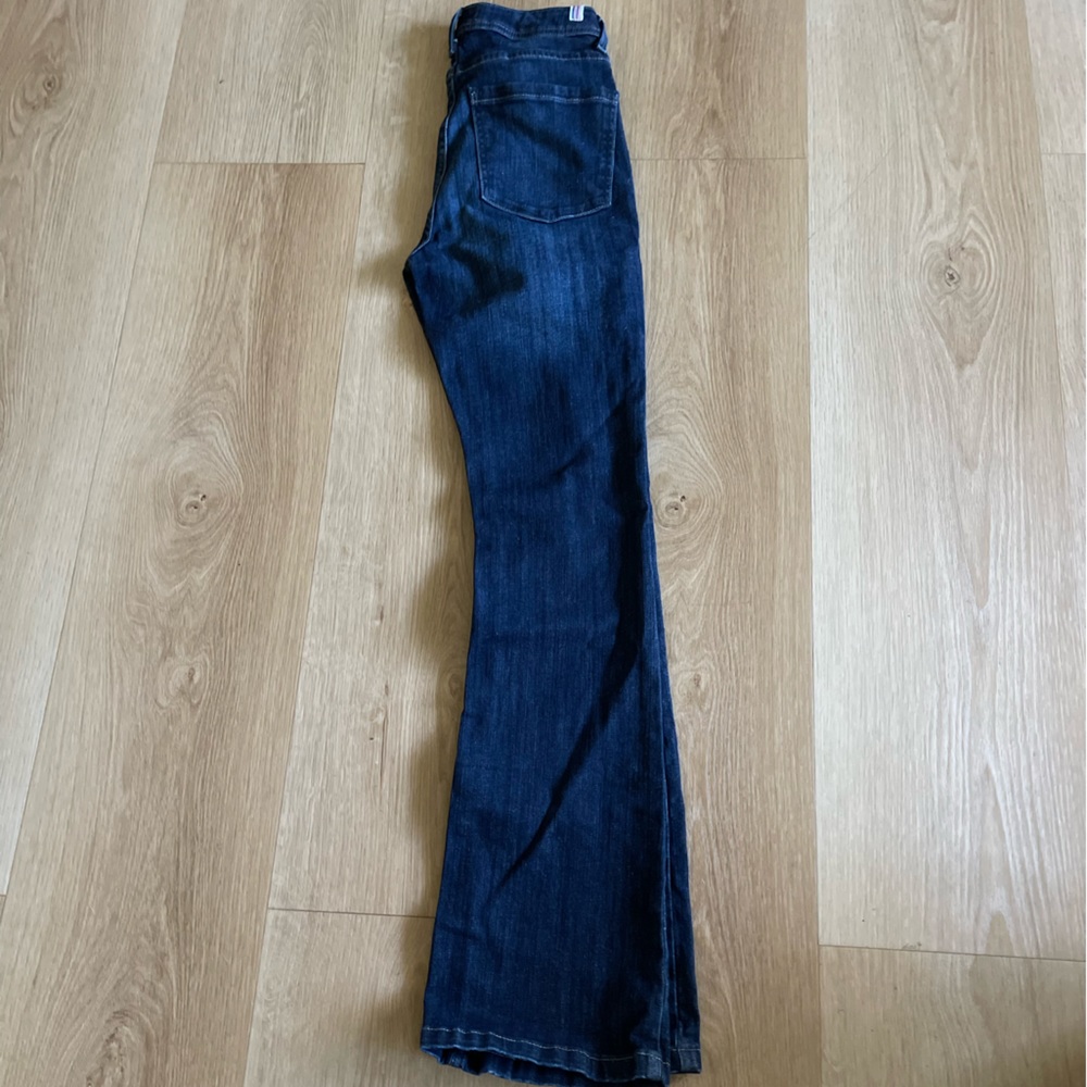 Morrison flare jeans